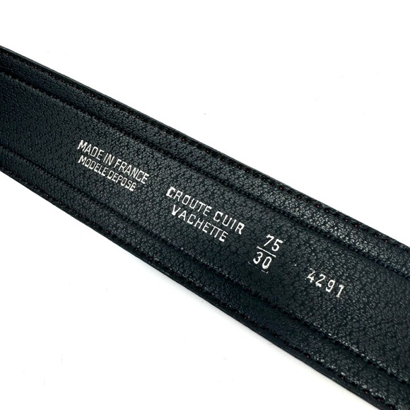 Givenchy Vintage Red Vachette Leather Belt – 35″ x 1.75″, Gold Logo Buckle